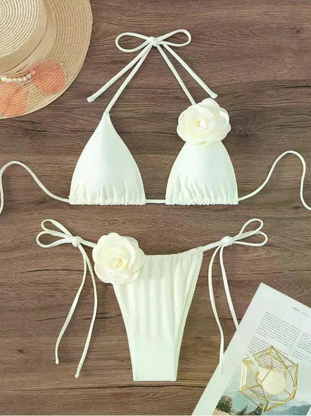 Seksowne bikini z kwiatami