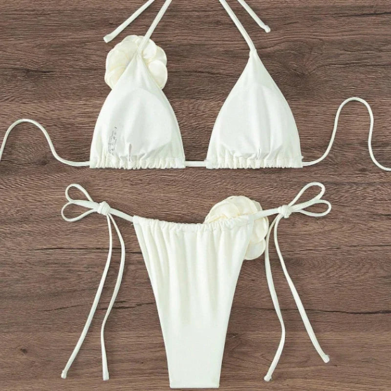 Seksowne bikini z kwiatami
