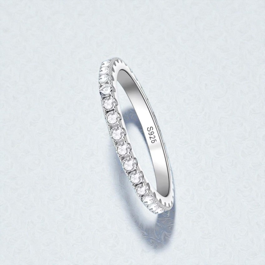 Luksusowy Pierścionek Aiternity Eternity z Moissanitem Próby S925 – Certyfikat GRA